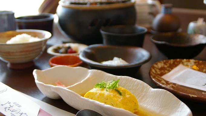 【一泊朝食付き】料亭旅館の朝ごはんと上質温泉を満喫！観光やビジネスにも最適◎